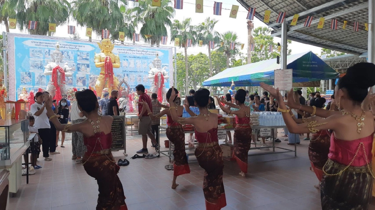 สาวสมหวังกลับมาแก้บน “ท้าวเวสสุวรรณ” คอหวยไม่พลาดขอ เลขเด็ดงวดนี้ 16/9/66